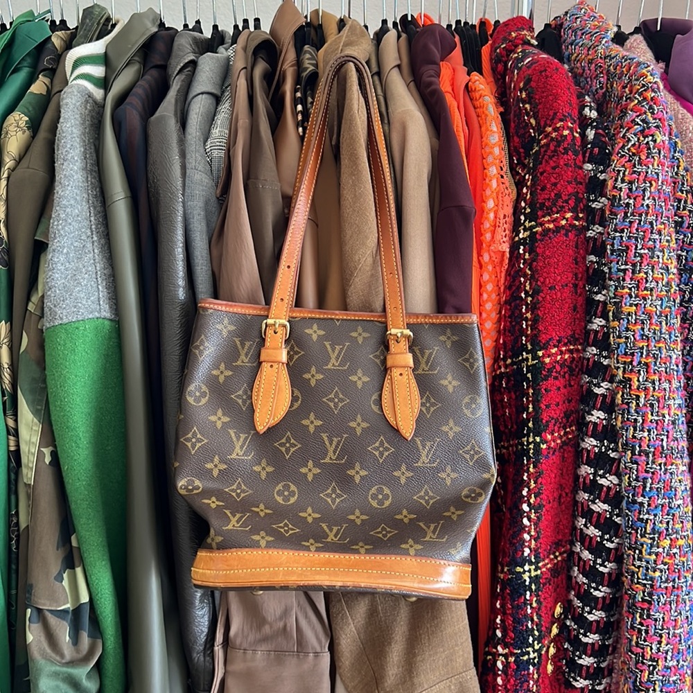 Louis Vuitton Monogram Petite Bucket Bag
